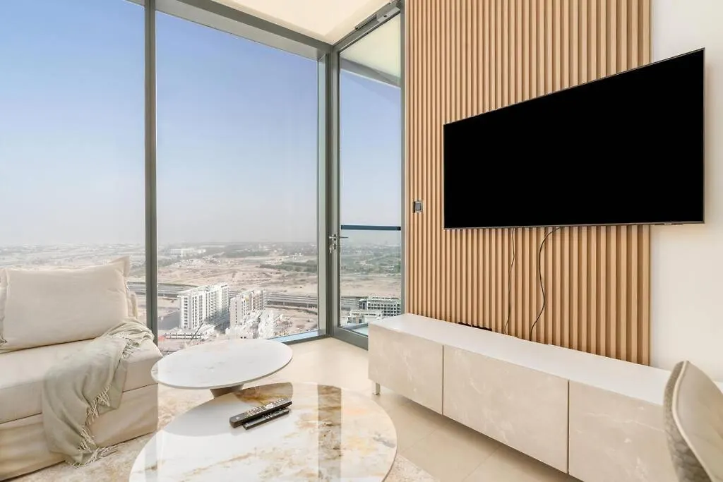Modern 1Bdr - 10Min From Burj Khalifa - Sobha Waves Apartment Dubai